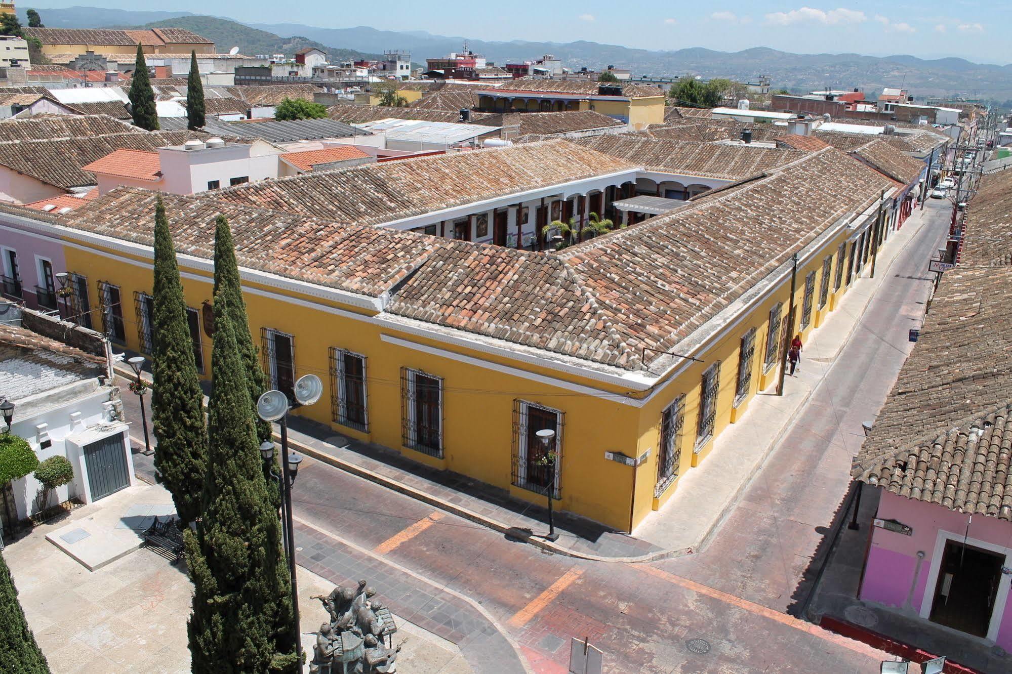 La Casa Del Marques Hotel Comitan de Dominguez Bagian luar foto